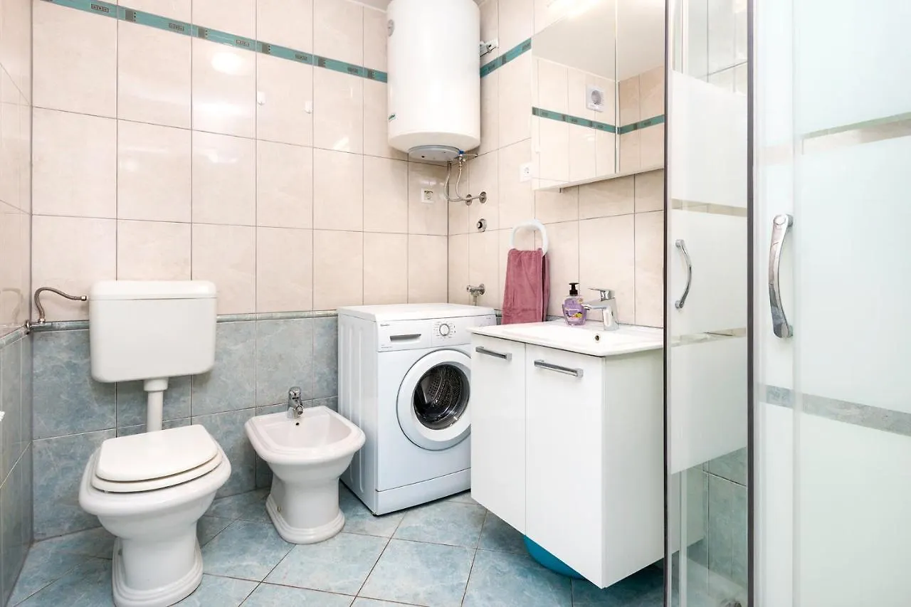 Alma Apartment Medulin 0*,  Croatia